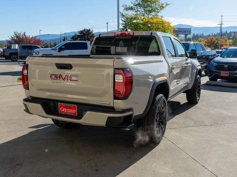 New 2026 GMC Canyon Elevation w/ Convenience Package image 7