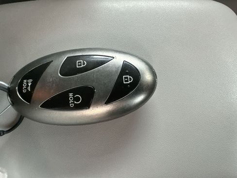 Used 2024 Hyundai Kona SEL AWD/4WD image 28