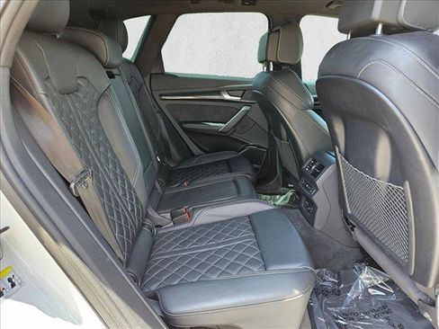 Used 2023 Audi SQ5 Prestige w/ Prestige Package AWD/4WD image 23