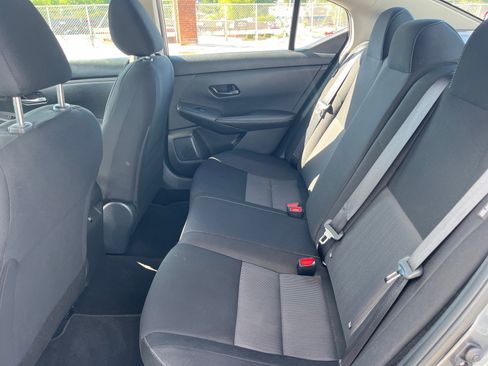 Used 2025 Nissan Sentra SV FWD image 19