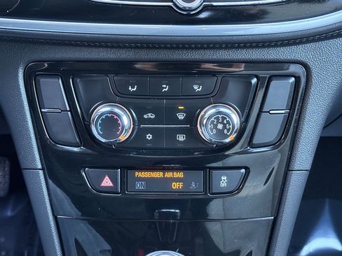 Used 2019 Buick Encore Preferred image 31