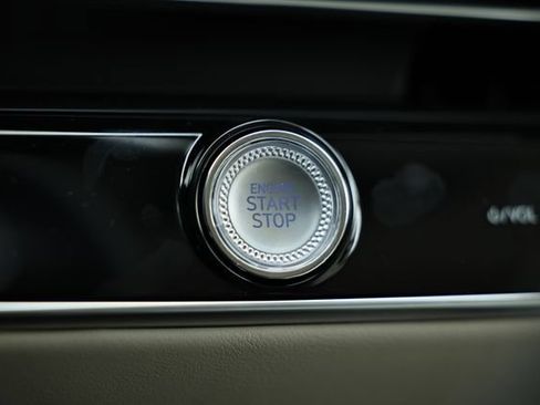 New 2026 Genesis GV70 2.5T AWD/4WD image 40