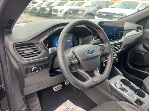 Certified 2024 Ford Escape ST-Line w/ Tech Pack #1 image 7