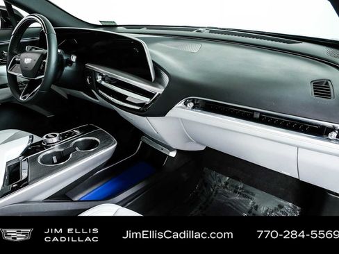 Certified 2024 Cadillac Lyriq Sport RWD image 24