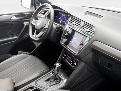 Used 2023 Volkswagen Tiguan SE R-Line FWD image 24