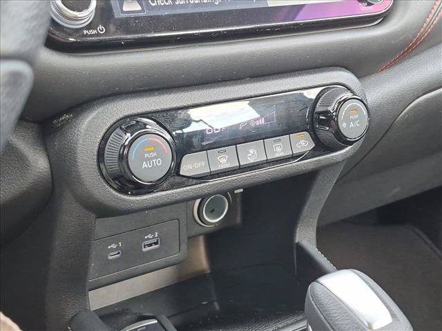 Used 2023 Nissan Kicks SR w/ Interior Electronics Package FWD image 8