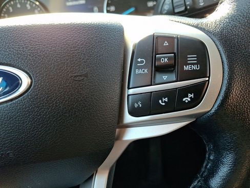 Used 2021 Ford Explorer XLT w/ Equipment Group 202A image 24