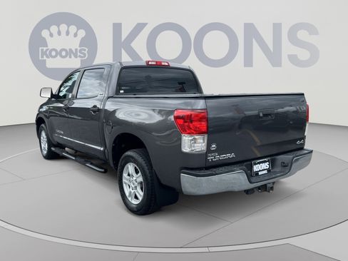 Used 2012 Toyota Tundra 4x4 CrewMax w/ SR5 Pkg image 4