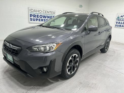 Used 2023 Subaru Crosstrek 2.0i Premium AWD/4WD image 4
