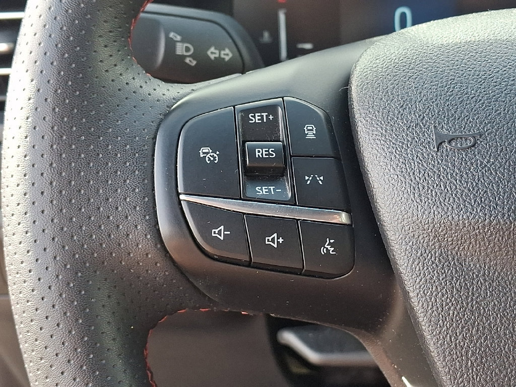 Used 2023 Ford Escape ST-Line w/ Tech Pack #1 AWD/4WD image 26