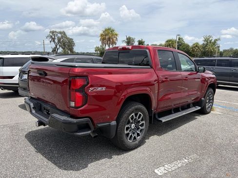 Used 2023 Chevrolet Colorado Z71 w/ Z71 Convenience Package 2 AWD/4WD image 3