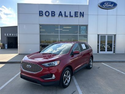 Used 2024 Ford Edge SEL w/ Convenience Package