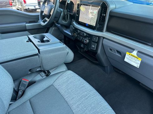 New 2025 Ford F250 XLT w/ Black Appearance Package image 14