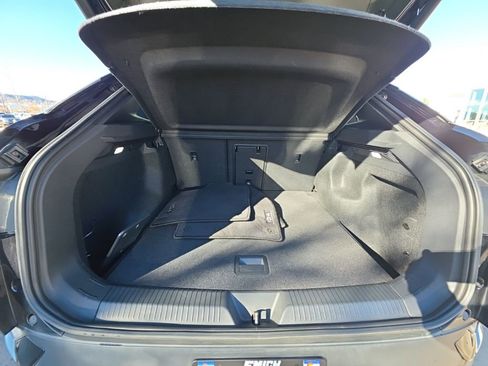 Certified 2023 Volkswagen ID.4 Pro S Plus image 22