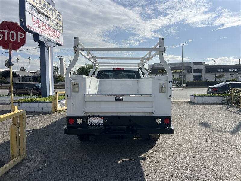 Used 2021 RAM 2500 Tradesman RWD image 3