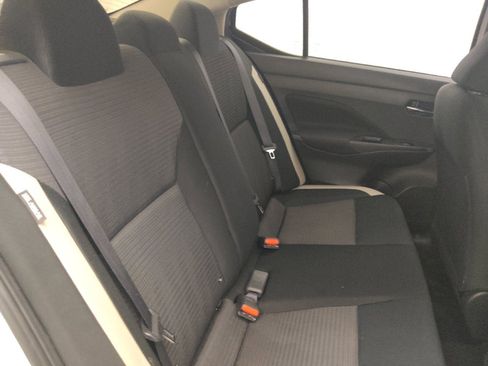 Used 2021 Nissan Versa SV FWD image 19