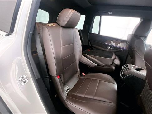 Used 2022 Mercedes-Benz GLS 450 4MATIC image 26