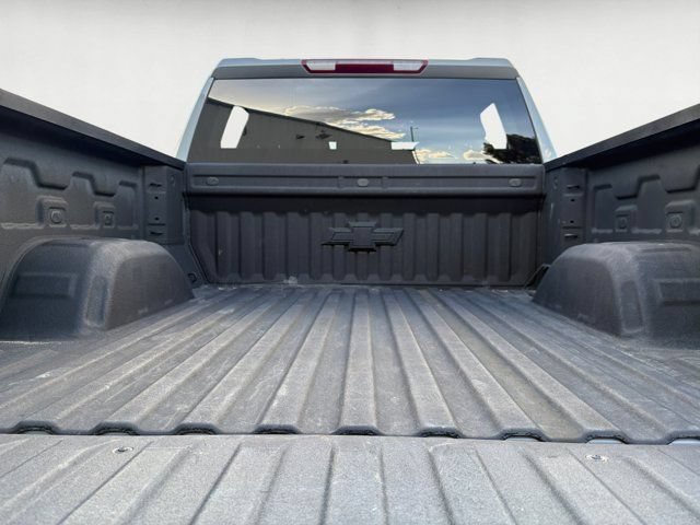 Used 2025 Chevrolet Silverado 1500 RST w/ LPO, Dark Essentials Package AWD/4WD image 19