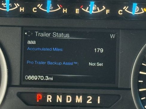 Used 2017 Ford F150 XLT w/ Equipment Group 302A Luxury AWD/4WD image 17