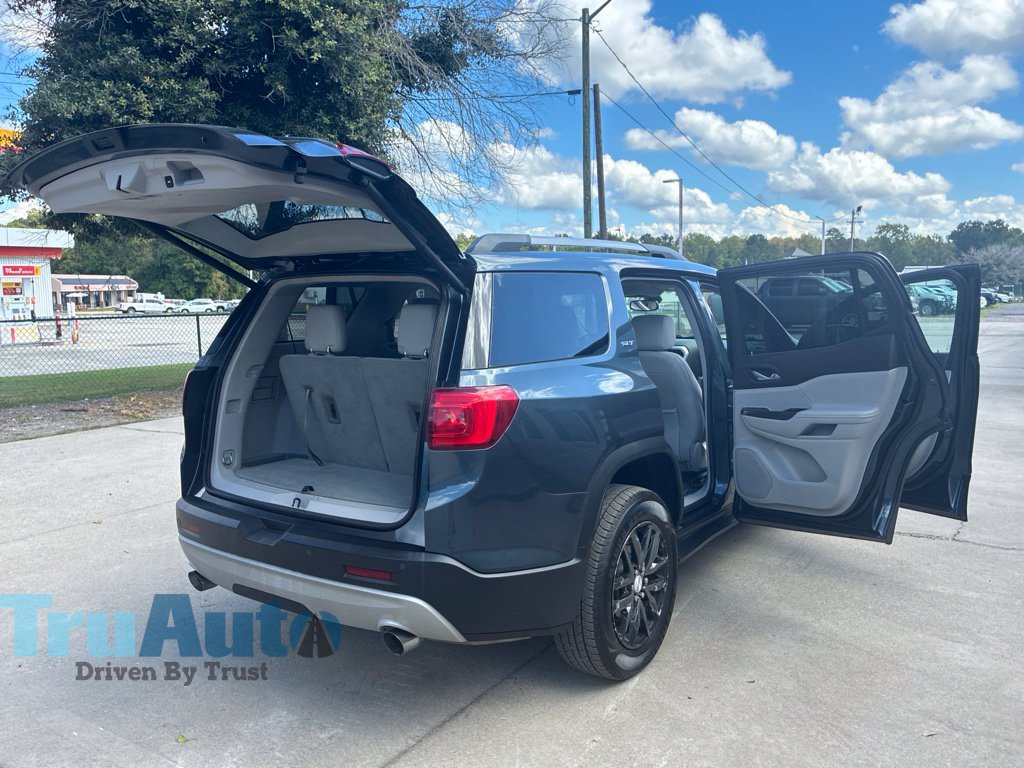 Used 2019 GMC Acadia SLT FWD image 17