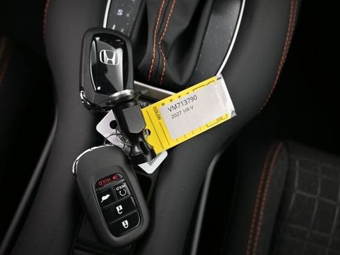 Used 2027 Honda HR-V Sport image 11