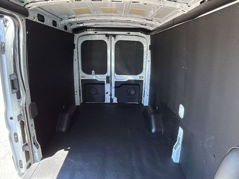New 2026 Ford Transit 250 148 Medium Roof w/ Load Area Protection Package RWD image 13