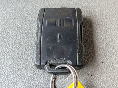 Used 2020 Chevrolet Silverado 1500 LT image 30