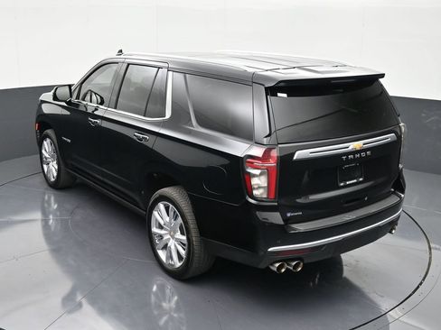 Used 2024 Chevrolet Tahoe High Country w/ Premium Package AWD/4WD image 14