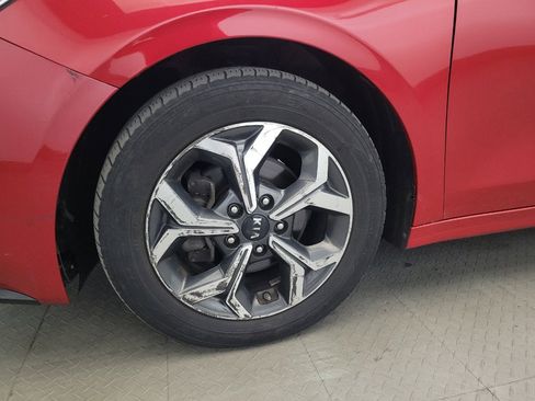 Used 2021 Kia Forte LXS FWD image 31