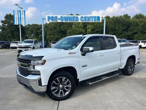 Used 2021 Chevrolet Silverado 1500 LT w/ Texas Edition Plus AWD/4WD image 2