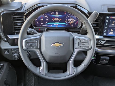 New 2026 Chevrolet Silverado 2500 LT image 9