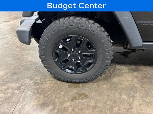 Used 2017 Jeep Wrangler Unlimited Sport AWD/4WD image 9