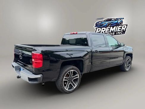 Used 2018 Chevrolet Silverado 1500 LT w/ LPO, Black Pack AWD/4WD image 8