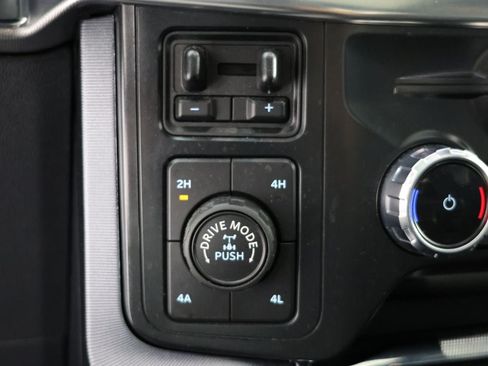 Used 2022 Ford F150 Raptor w/ Raptor 37 Performance Package AWD/4WD image 40