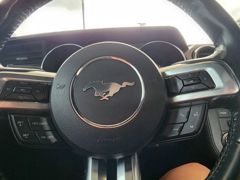 Used 2018 Ford Mustang GT w/ GT Performance Package RWD image 21