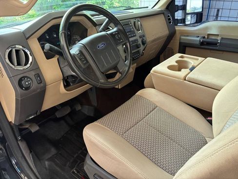 Used 2013 Ford F250 XLT w/ XLT Value Pkg AWD/4WD image 10