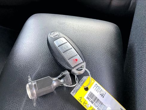Used 2015 Nissan Sentra SV FWD image 15