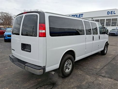 Used 2021 Chevrolet Express 3500 LT w/ LT Preferred Equipment Group image 24