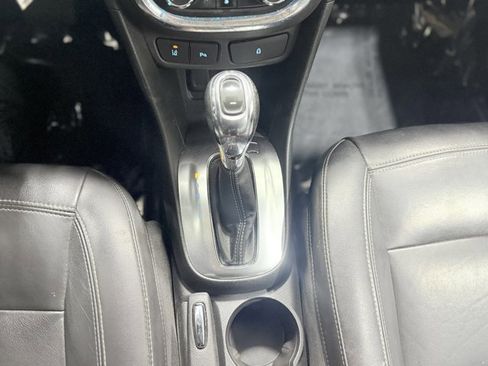 Used 2014 Buick Encore Premium image 22