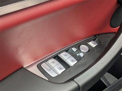 Used 2023 BMW X3 xDrive30i w/ Premium Package image 12