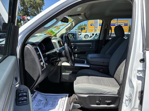 Used 2015 RAM 1500 Big Horn AWD/4WD image 3