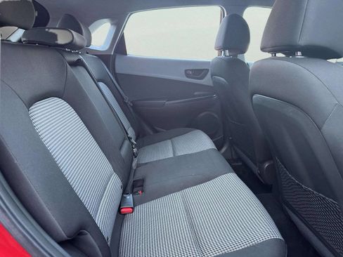 Used 2020 Hyundai Kona SE FWD image 15