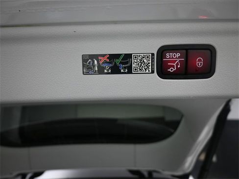 Used 2023 Mercedes-Benz EQE 500 4MATIC SUV image 25