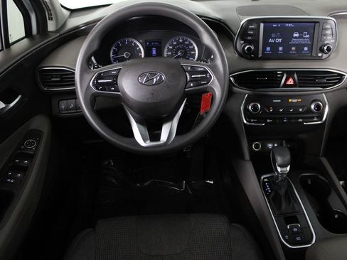 Used 2019 Hyundai Santa Fe SE image 6