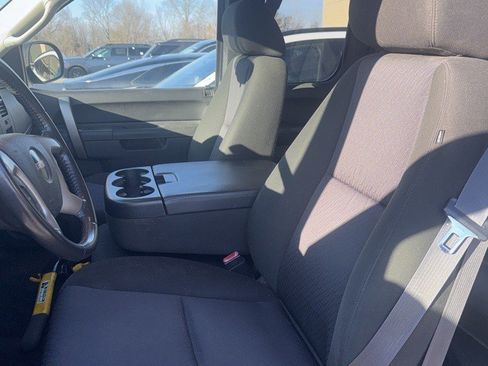 Used 2011 GMC Sierra 1500 SLE w/ Power Tech Package image 6