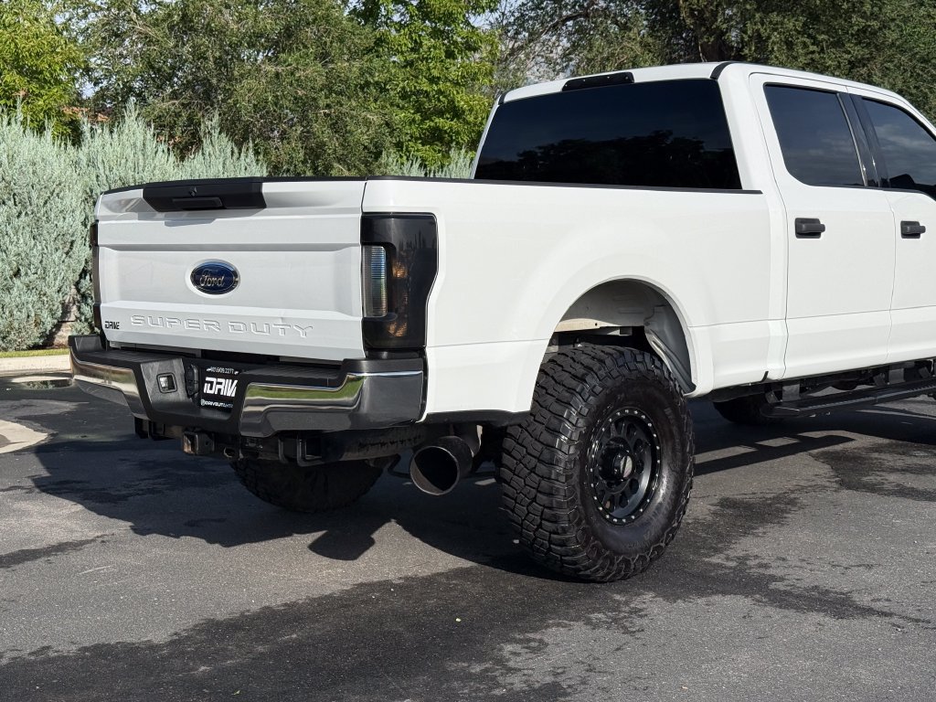 Used 2019 Ford F250 XLT w/ FX4 Off-Road Package AWD/4WD image 10