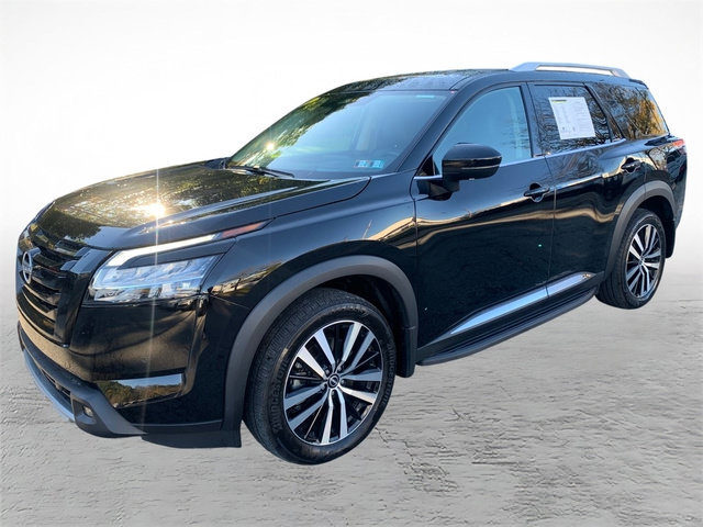 Used 2024 Nissan Pathfinder Platinum w/ Lighting Package (N93) AWD/4WD image 7