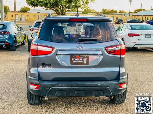 Used 2021 Ford EcoSport SE w/ SE Appearance Package image 7