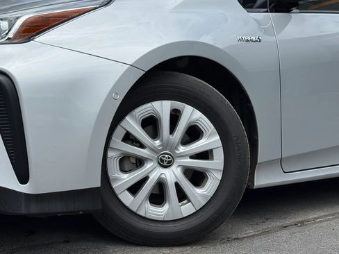 Used 2019 Toyota Prius LE FWD image 53
