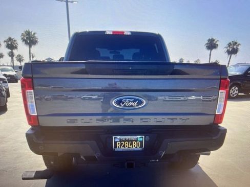 Used 2019 Ford F250 XLT w/ XLT Value Package AWD/4WD image 6